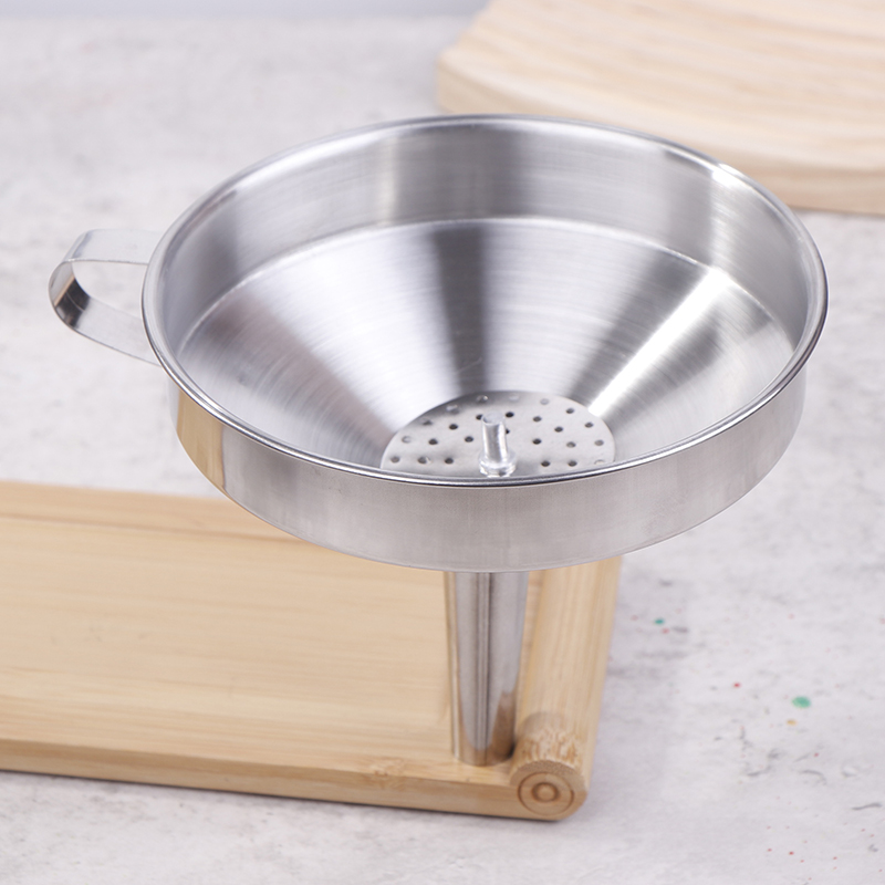 Commercial Kitchen Oil Filter - 10/12/14cm 304 Thickened Stainless Steel Funnel
